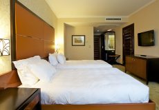 espinas-hotel-tehran-twin-room-1