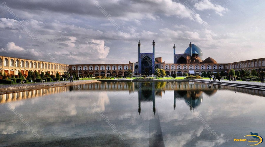 naqshe-jahan-square-isfahan-2