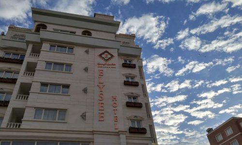 elysee-hotel-shiraz-view-3