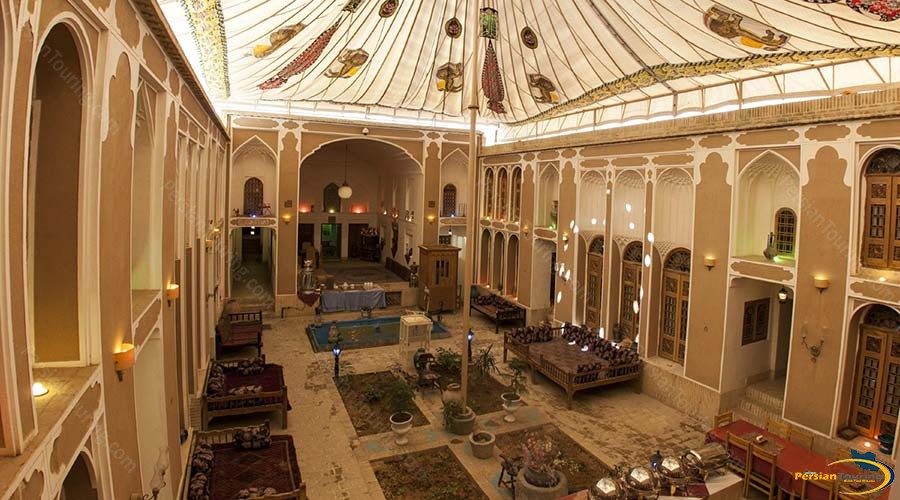 fahadan-museum-hotel-yazd-yard-2