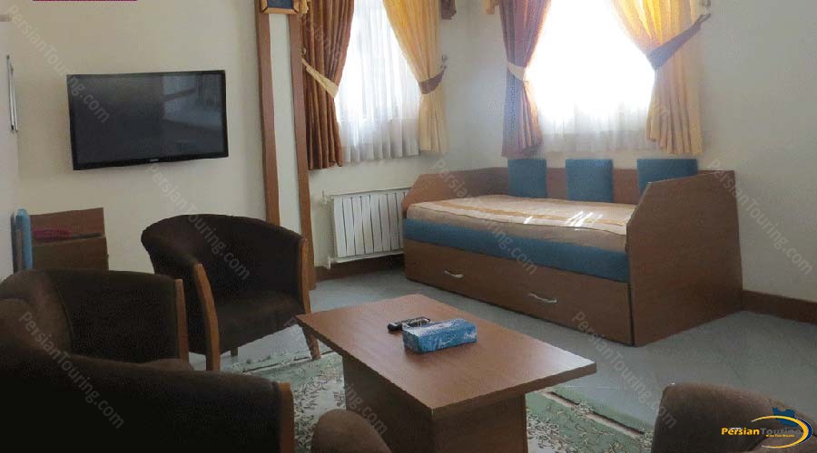 hadish-hotel-shiraz-one-bedroom-apartment-for-2-persons-1