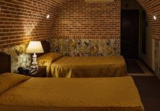 jaamejam-hotel-shiraz-Quadruple-suite-1