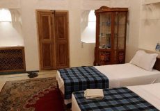 mahinestan-raheb-hotel-kashan-twin-room-1