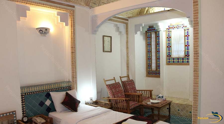 moshir-al-mamalek-garden-hotel-yazd-single-room-1