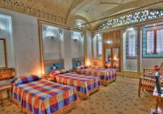 moshir-al-mamalek-garden-hotel-yazd-triple-room-2