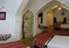 negin-traditional-hotel-kashan-triple-room-4