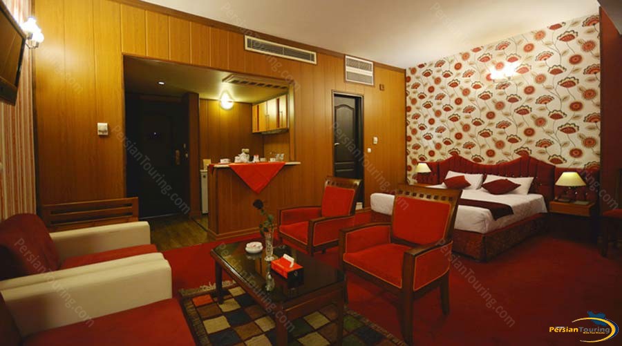 park-saadi-hotel-shiraz-double-room-3