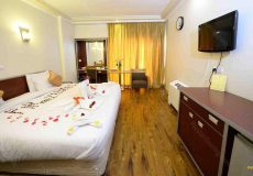 piroozy-hotel-isfahan-double-room-1