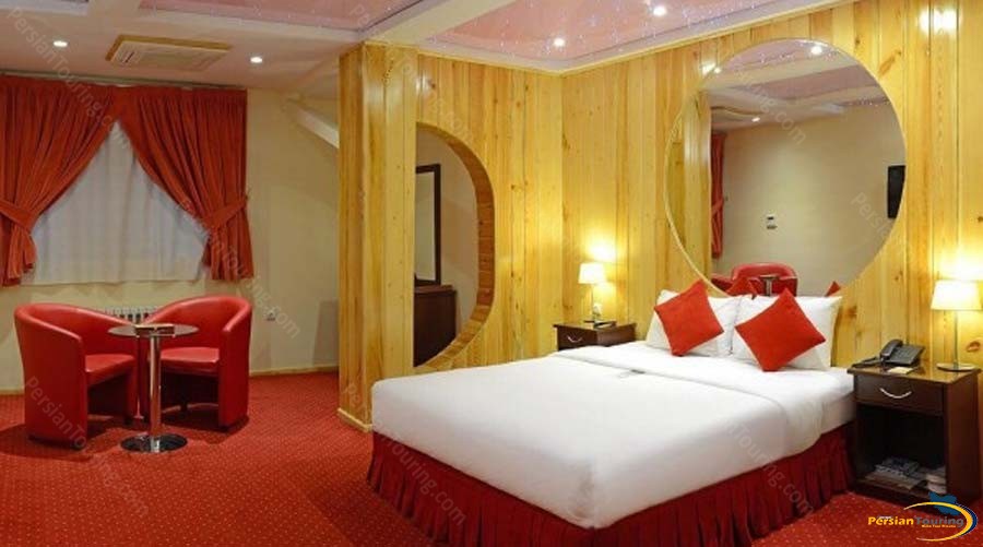 setaregan-hotel-shiraz-double-room-1