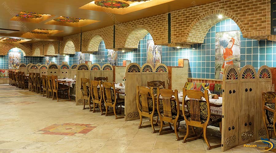 setaregan-hotel-shiraz-traditinal-restaurant-2