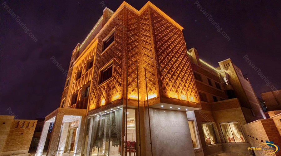 zandiyeh-hotel-shiraz-building