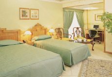 zohreh-hotel-isfahan-triple-room