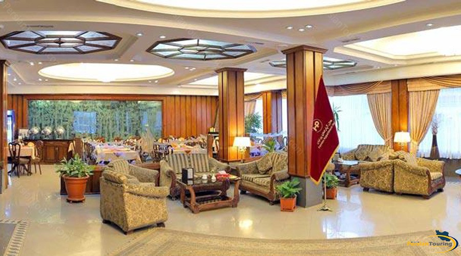 parnian-hotel-apartment-tehran-lobby-1