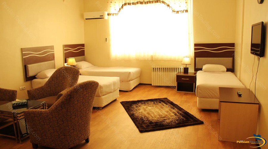 varzesh-hotel-tehran-triple room 1