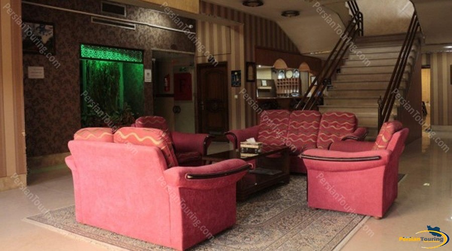homam-hotel-isfahan-lobby-1
