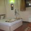 saba-hotel-isfahan-triple-room-1