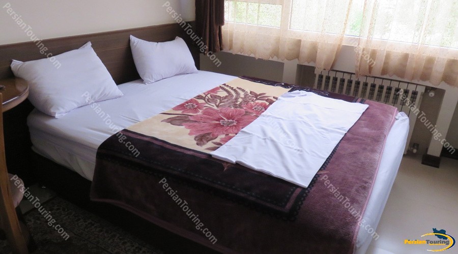 viana-hotel-isfahan-double-room-1