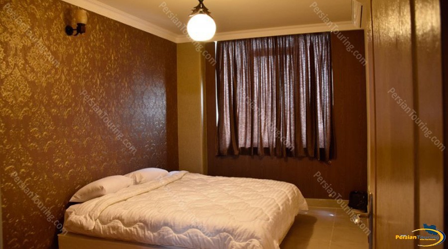 zendeh-rood-hotel-isfahan-double-room-1