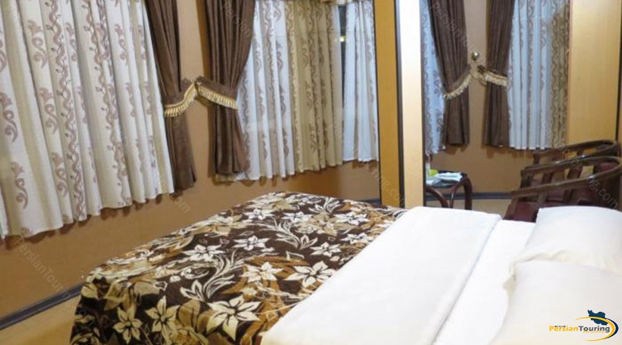 arman-hotel-tehran-double-room-1