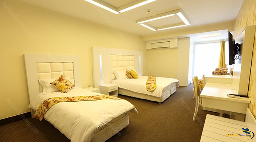 baloot-hotel-tehran-triple-room-6