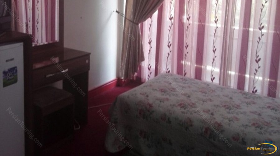 sasan-hotel-tehran-single-room-1