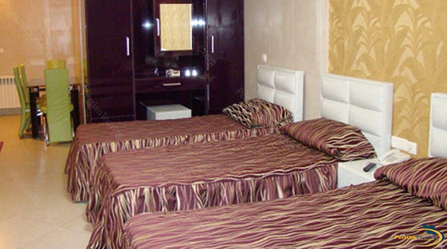 shiyan-hotel-tehran-triple-room-2