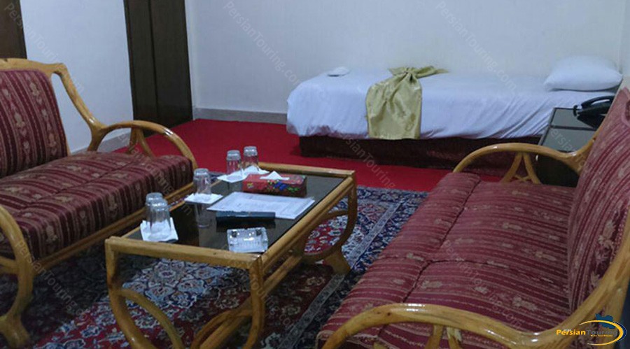 soroush-hotel-tehran-triple-room-suite