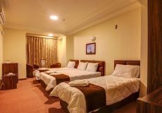 alvand-hotel-qeshm-quadruple-room-1