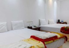 amir-kabir-hotel-kashan-quadruple-room-2