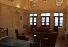 ehsan-traditional-hotel-kashan-vip-quadruple-room