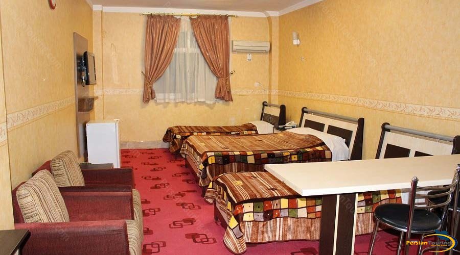 sadra-hotel-quadruple-room